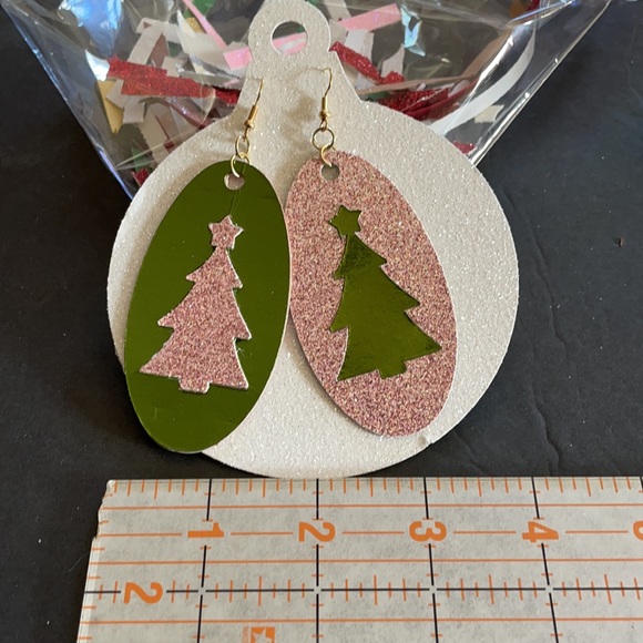 Every Mrs. Claus needs these!! Artist made Tree Earrings New!! - Picture 3 of 5